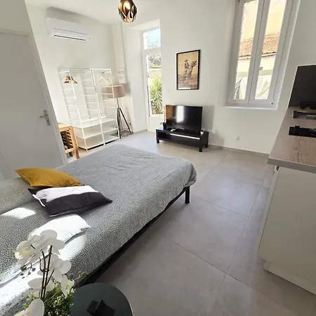 Appartement Gregbnb - 23m2 - Climatisé -10min Gare - 5